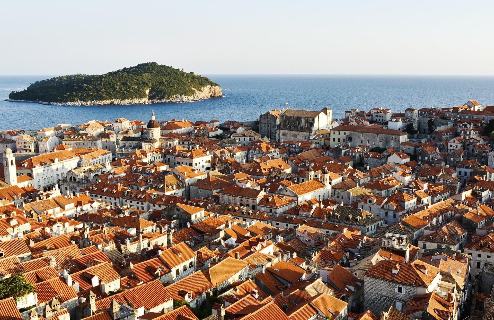 Tour of Dubrovnik with a visit to Franciscan Monastery