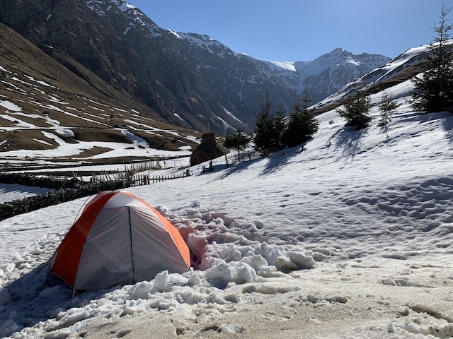 mountain hardware tent snow